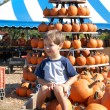 kids-pumpkins-at-gentrys-farm