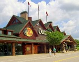 bass-pro-shops-outdoor-world.jpg