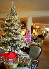 flocked-christmas-trees-tabletop-trees.jpg
