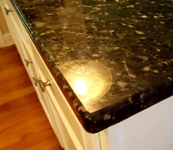 granite countertop cleaning with vinegar