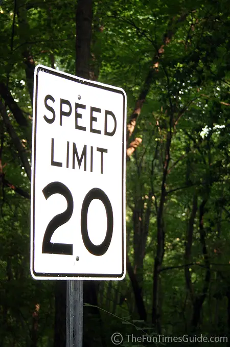 speed-limit-20-sign.jpg