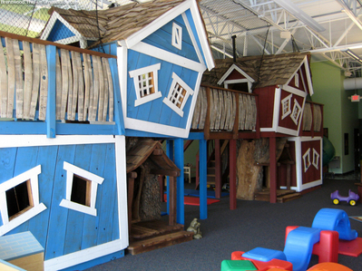 the-monkeys-treehouse-in-bellevue-tn.jpg